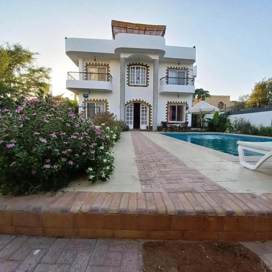 Ali Luxury Villa Luxor Buitenkant foto